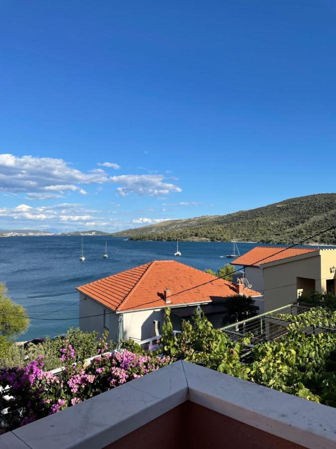 Apartman Jukic Hotell Marina Exteriör bild